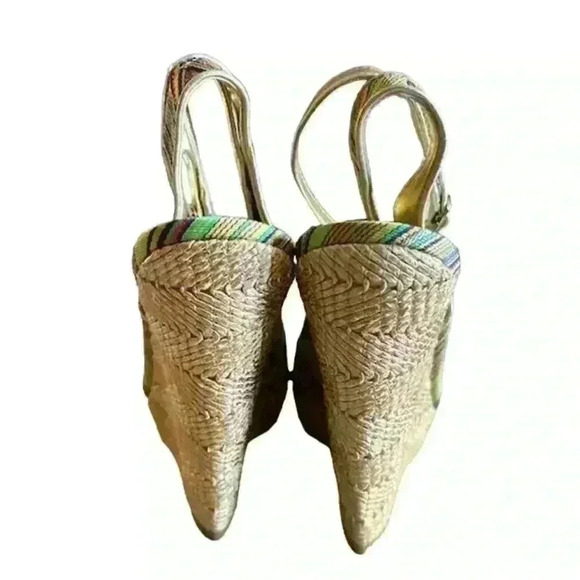 Nine West Wedge, size 8 - Picture 5 of 8